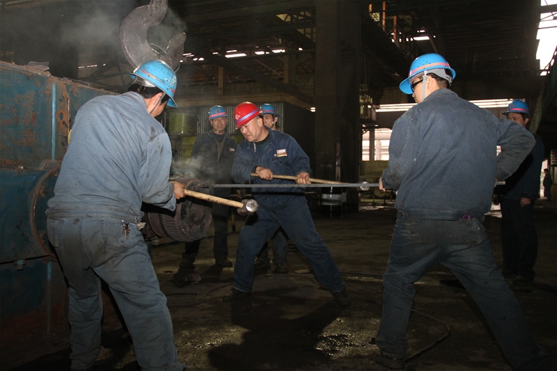 干群齐心-宫广阁