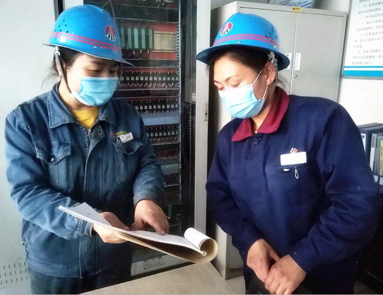 巾帼绽青春 与时共奋进